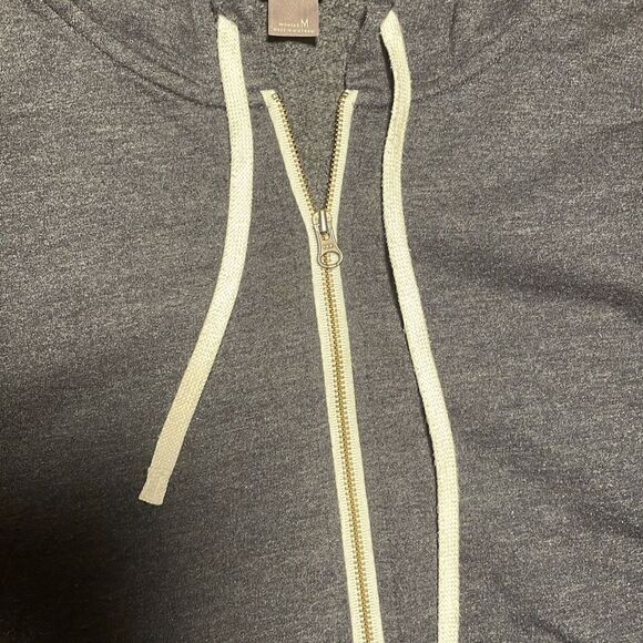 Eddie Bauer blue zip front soft hoodie with pockets size M - Picture 2 of 9